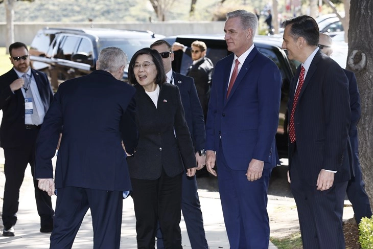 Taiwan president meets top Republican McCarthy in California