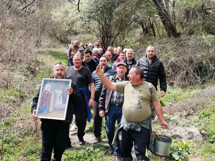 Традиционално одбележување на Благовештение во тетовски Јелошник