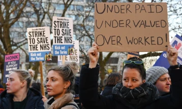 Штрајк на младите лекари во Велика Британија, бараат повисоки плати