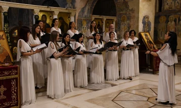 Велигденски концерт на хорот „Света Злата Мегленска“ во сакралниот амбиент на „Света Софија“ во Охрид