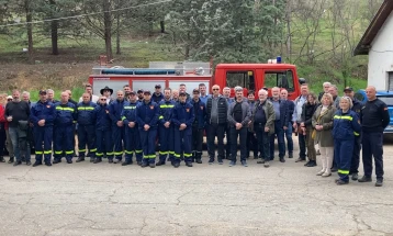 Интервентна опрема за Доброволното противпожарно друштво од Кочани донираше Ротари клубот Ново Место од Словенија