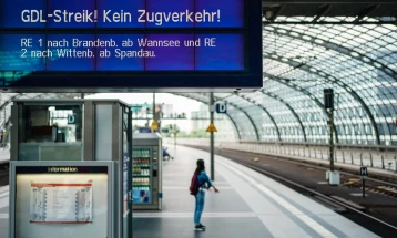 Nationwide rail strike in Germany, some airports also hit