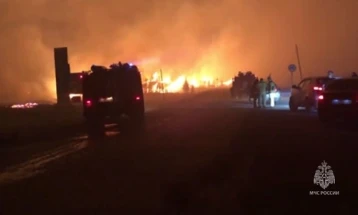 Голем пожар во Свердловск кај Урал - досега едно лице загина, а изгореа 178 згради