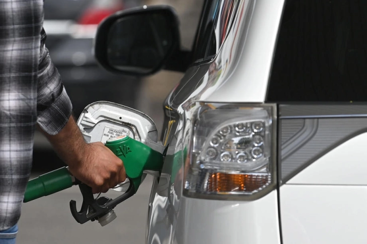 Fuel prices drop