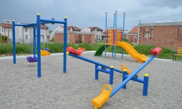 Пуштено во употреба првото детско игралиште во Јака во општина Илинден