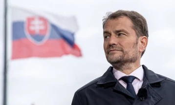 Словачкиот премиер Едуард Хегер поднесе оставка