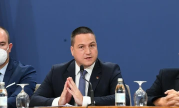 Српскиот министер за образование Бранко Ружиќ поднесе неотповиклива оставка