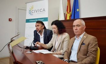 Градоначалникот Коњановски најави поддршка од еден милион денари за лицата со ретки болести