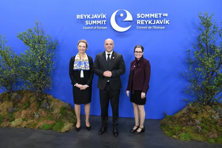 Iceland's PM Jakobsdóttir welcomes PM Kovachevski at opening of Council of Europe Summit in Reykjavík