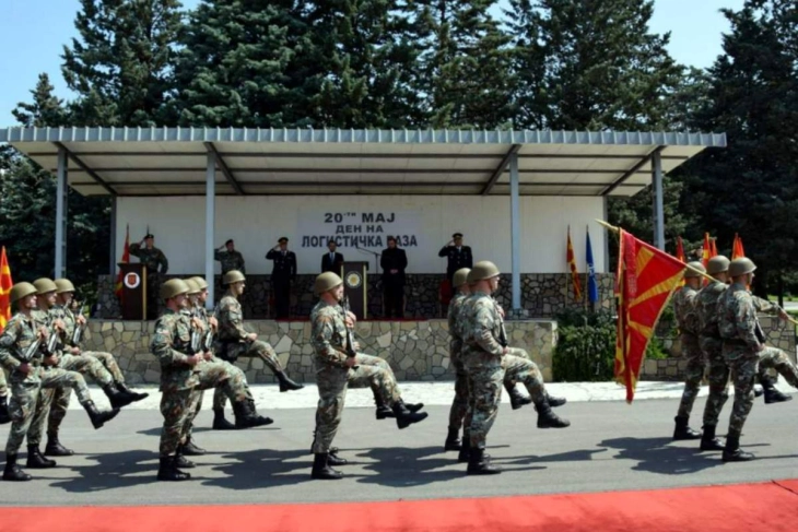 Припадниците на Логистичката база го одбележаа 20 Мај - Денот на единицата