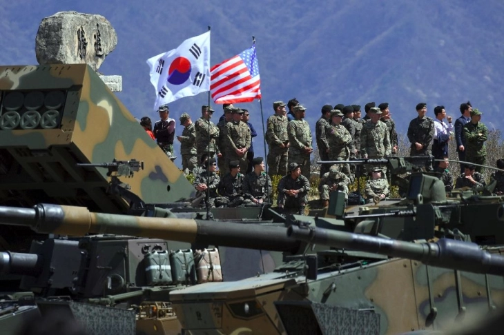 Јужна Кореја и САД одржуваат воени вежби во близина на границата со Северна Кореја