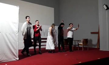 Премиера на претставата „Самоубиство во самоодбрана“ во Делчево