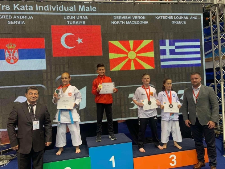 Три бронзи за македонските каратисти на Балканското првенство за деца