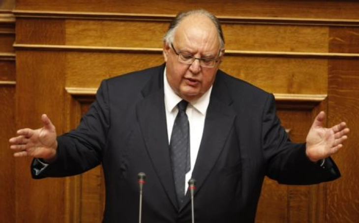 Почина поранешниот министер и водечки член на ПАСОК Теодорос Пангалос