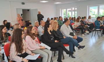 Во Кочани се одржа 48. Детски поетски фестивал „Мајски цвет“