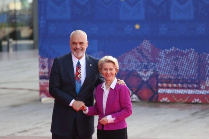 ЕУ и  трансферира  72 милиони евра на Албанија 