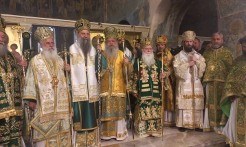 Поглаварите на МПЦ-ОА и СПЦ одржаа заедничка литургија во Охрид