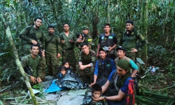 Четирите деца, исчезнати во авионска несреќа во Колумбија од пред пет недели, пронајдени живи во џунглата