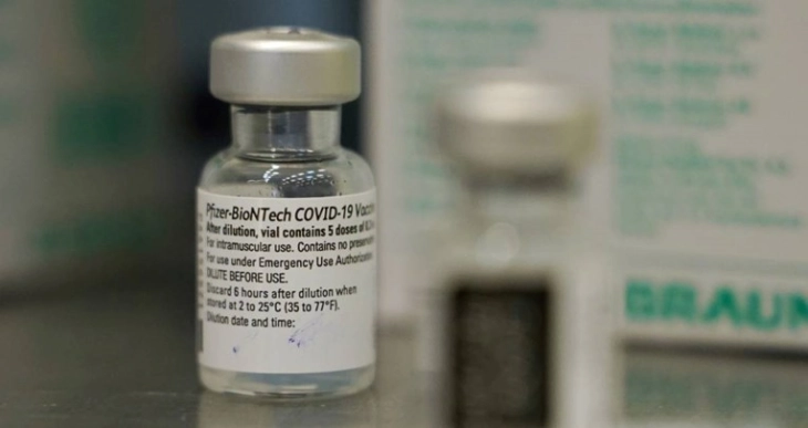 Прва тужба во Германија против БиоНТек заради последиците од вакцината против коронавирусот