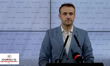 Стојановски: Јасно е дека власта на СДС и ДУИ нема мнозинство за уставни измени