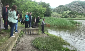 Здружението „Кочански рибар“ почна проект за промоција на спортскиот риболов меѓу младите