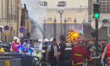 Të paktën 16 të lënduar në zjarrin pas një shpërthimi në Paris
