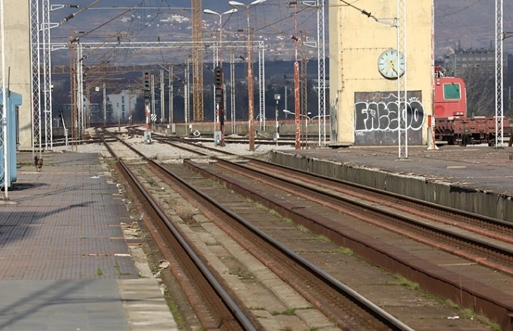 Trenat në relacionin Shkup- Veles nuk do të qarkullojnë nga 26 qershori deri më 10 korrik