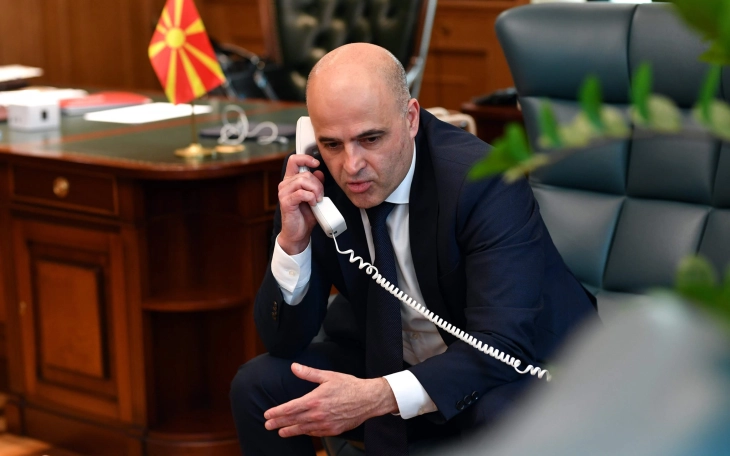 Kovachevski holds phone call with Bulgaria's new PM Denkov