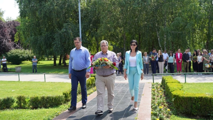 Одбележана годишнината од раѓањето на трагично загинатиот претседател Борис Трајковски