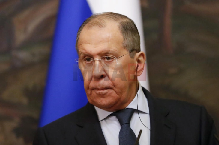 Lavrov: Po hetojmë nëse Perëndimi qëndron pas rebelimit të 