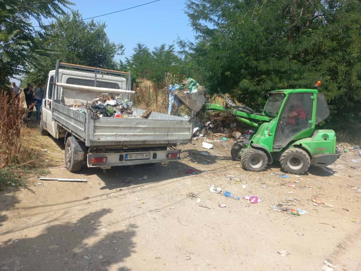 Në prag të Kurban Bajramit janë mbledhur 130 metër kub mbetje nga deponitë ilegale në Çair, Butel, Shuto Orizare dhe Gazi Babë