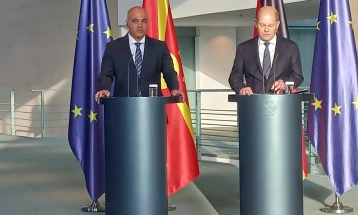 Шолц: Не треба да има нови условувања за пристапните преговори на Северна Македонија, за тоа јас гарантирам