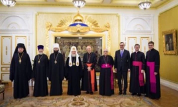 Пратеникот на папата во Москва разговараше за сите хуманитарни прашања во Украина