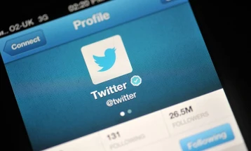 Report: Twitter threatens to sue rival as Threads makes strong start
