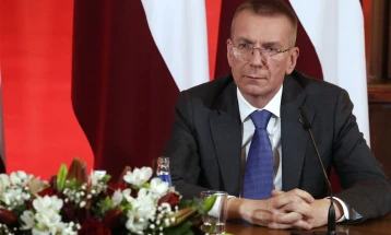Летонија го доби првиот геј претседател