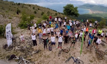 Во Ресен планинарска и велосипедска тура на Галичица
