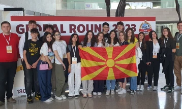 Македонски ученици на Светскиот ученички куп во Доха