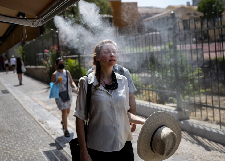 Heatwave hits Europe, Greek Acropolis closes due to scorching heat