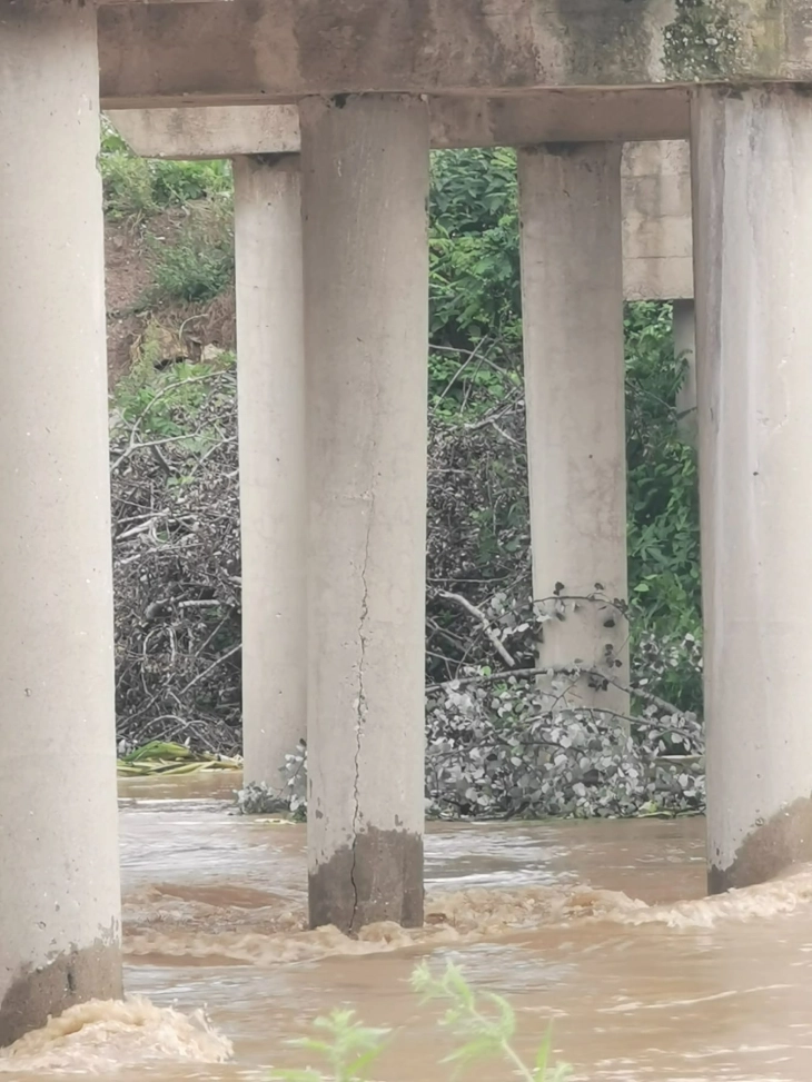 Мостот на река Пчиња во исклучително лоша состојба, Општина Куманово аплицирала со проект за санација