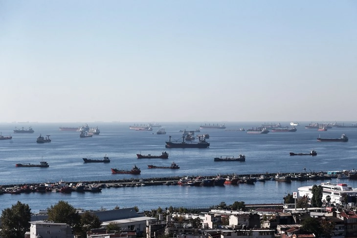 Песков: Киев го користи поморскиот коридор во Црно Море во воени цели