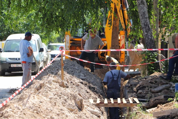 Почна реконструкција на водоводна мрежа на „Славиша Вајнер“ во Куманово