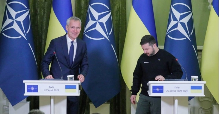 Zelenski kërkoi konvokimin e Këshillit NATO - Ukrainë për shkak të marrëveshjes për drithëra, Stoltenberg takimin e caktoi për të mërkurën