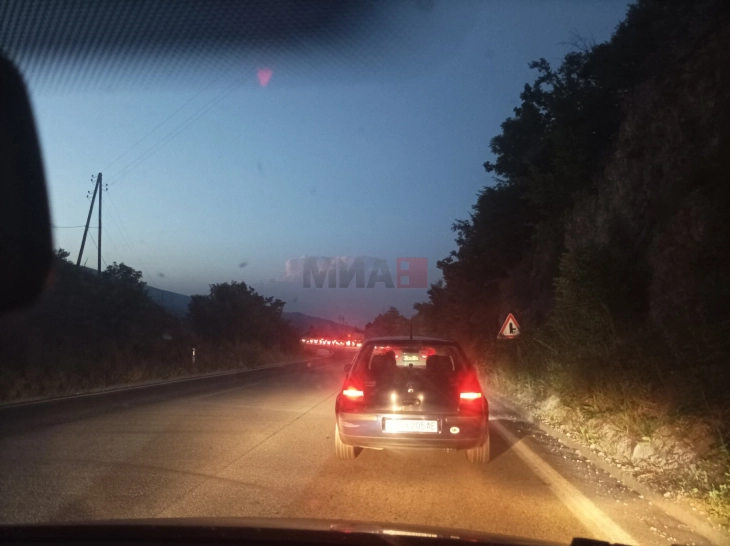 Големиот број на возила го отежна сообраќајот на магистралата Стража - Гостивар