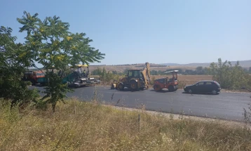 Пролонгиран рокот за завршување на реконструкцијата на регионалниот пат Велес-Градско