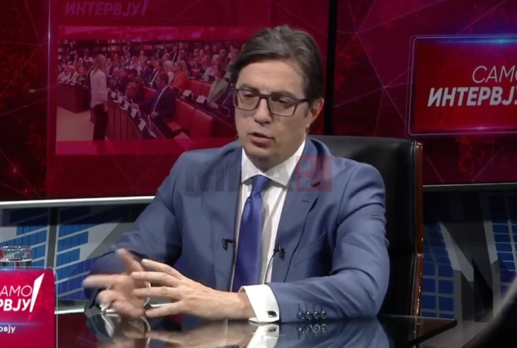 Pendarovski: Presim gjatë periudhës së ardhshme edhe disa persona t'i shtohen listës së zezë të SHBA-së