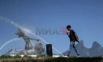 Најмалку 249 лица починаа во Мексико поради високите температури