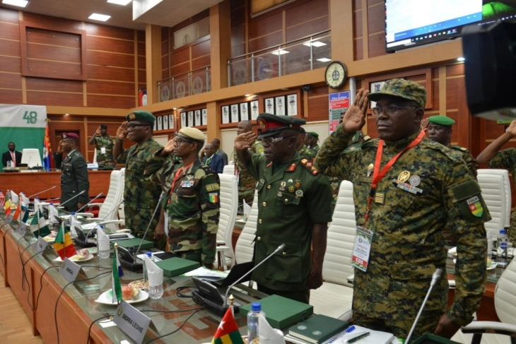 Një delegacion afrikano-perëndimor arriti në Niger, në tentim për të gjetur zgjidhje