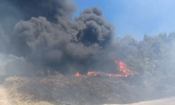 Zjarr i madh ka shpërthyer në Strumicë