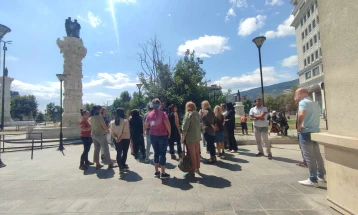 Të punësuarit në MIA edhe sot në protestë i shprehën pakënaqësitë për shkak të mosveprimit për kërkesat e tyre