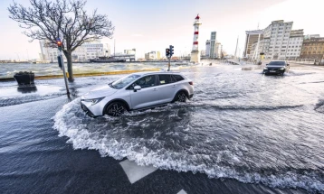 Невреме во балтичките земји, едно лице загина